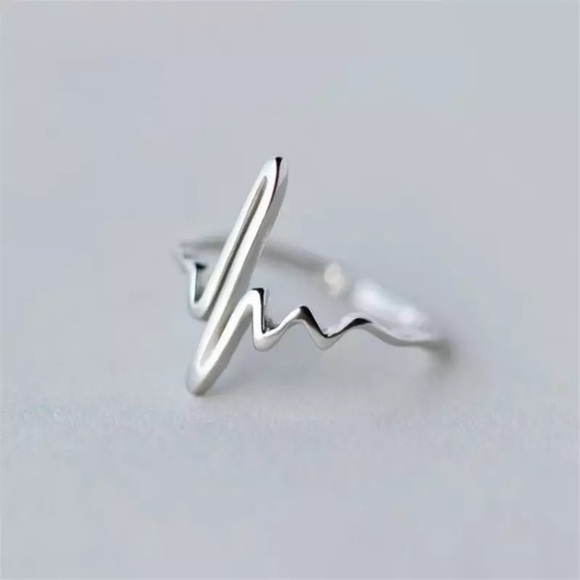 "Warrior" Heartbeat Minimalist EKG Silver Adjustable Everyday Nurse/Doctor Ring - Picture 4 of 4